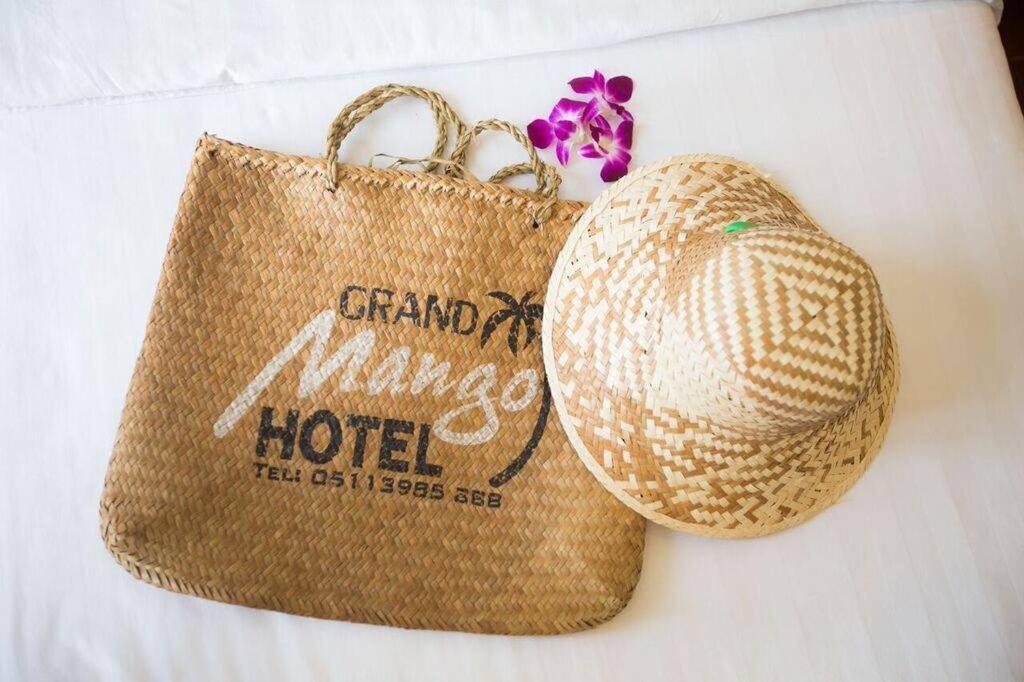 Grand Mango Hotel Дананг Экстерьер фото