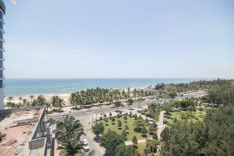 Grand Mango Hotel Дананг Экстерьер фото